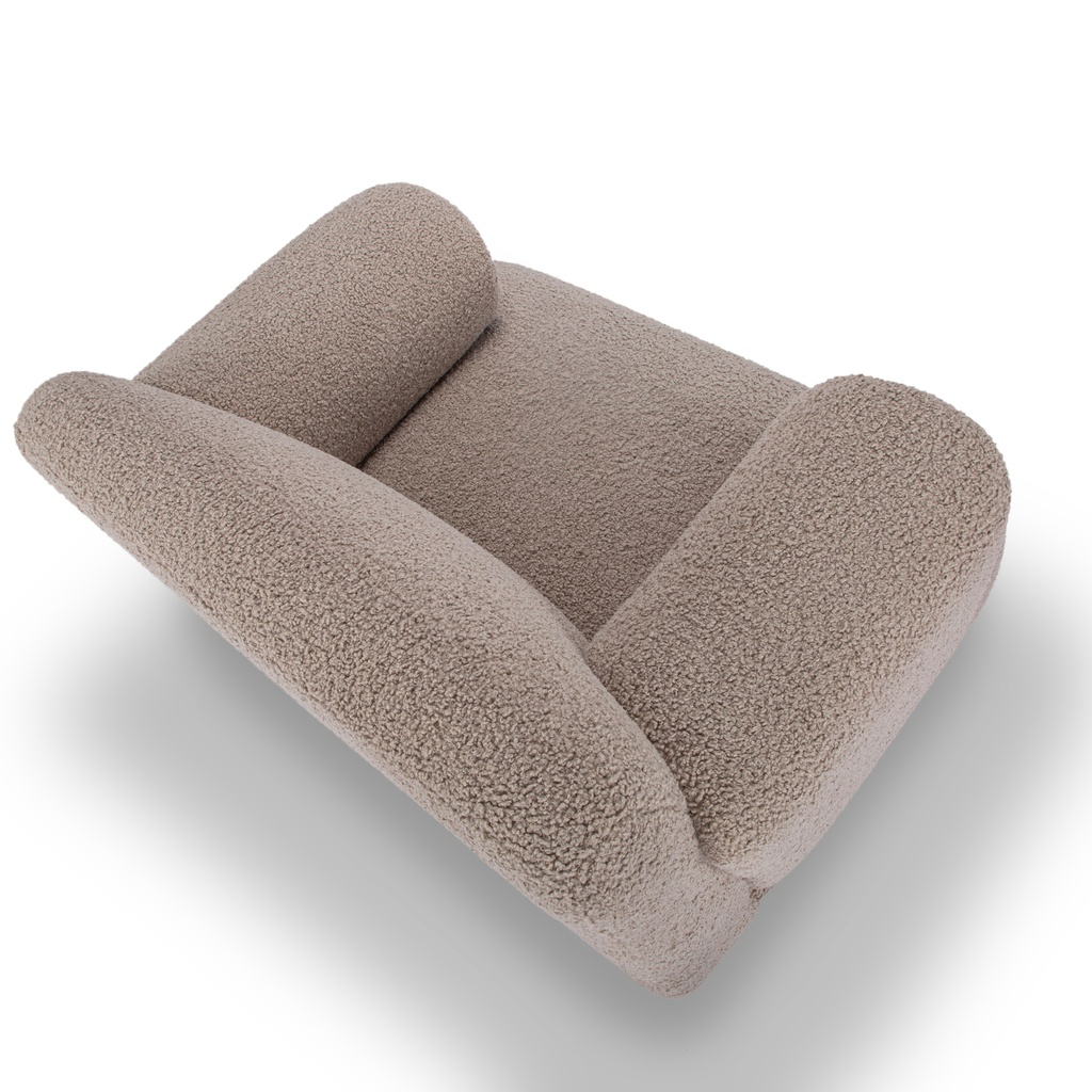 Kuma Club Chair