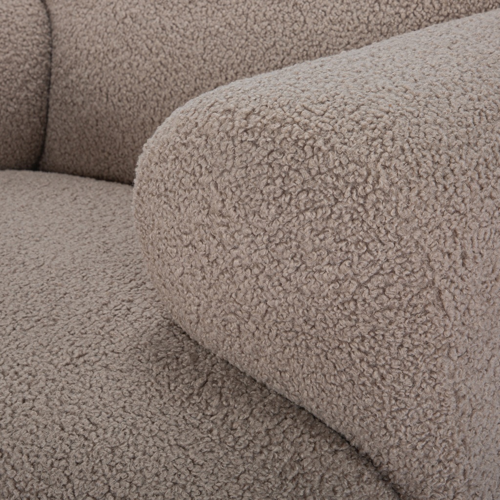 Kuma Club Chair