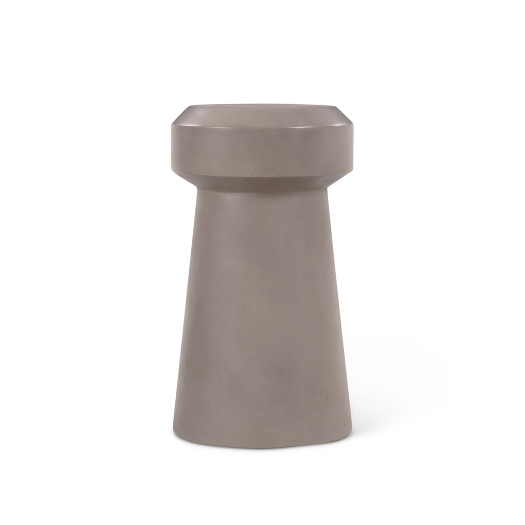 Magnus End Table
